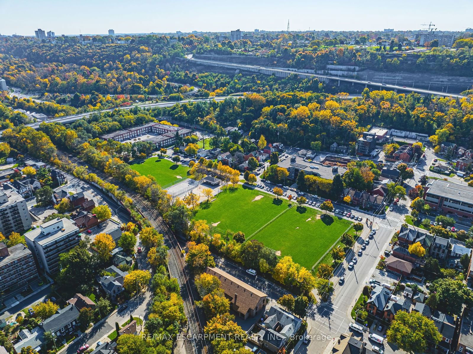 175 Hunter Condos, Hamilton, Toronto