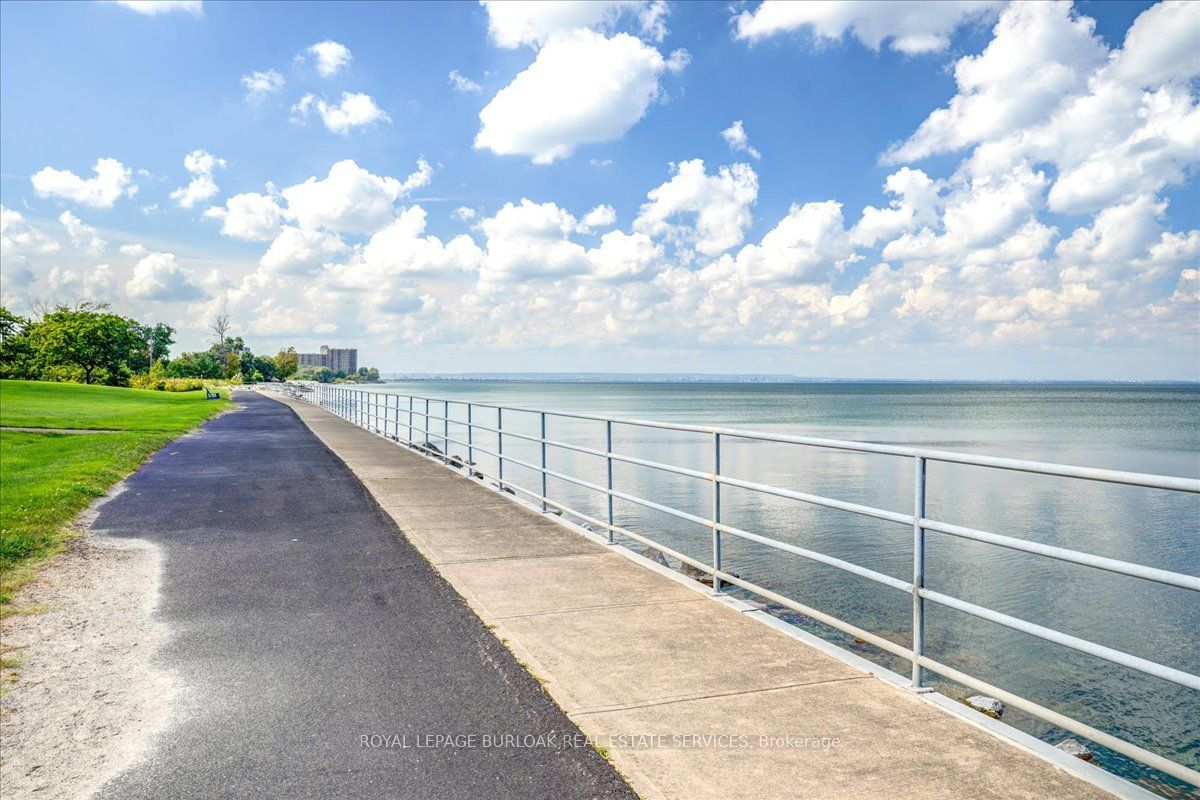 Seaside Village Townhomes, Hamilton, Toronto