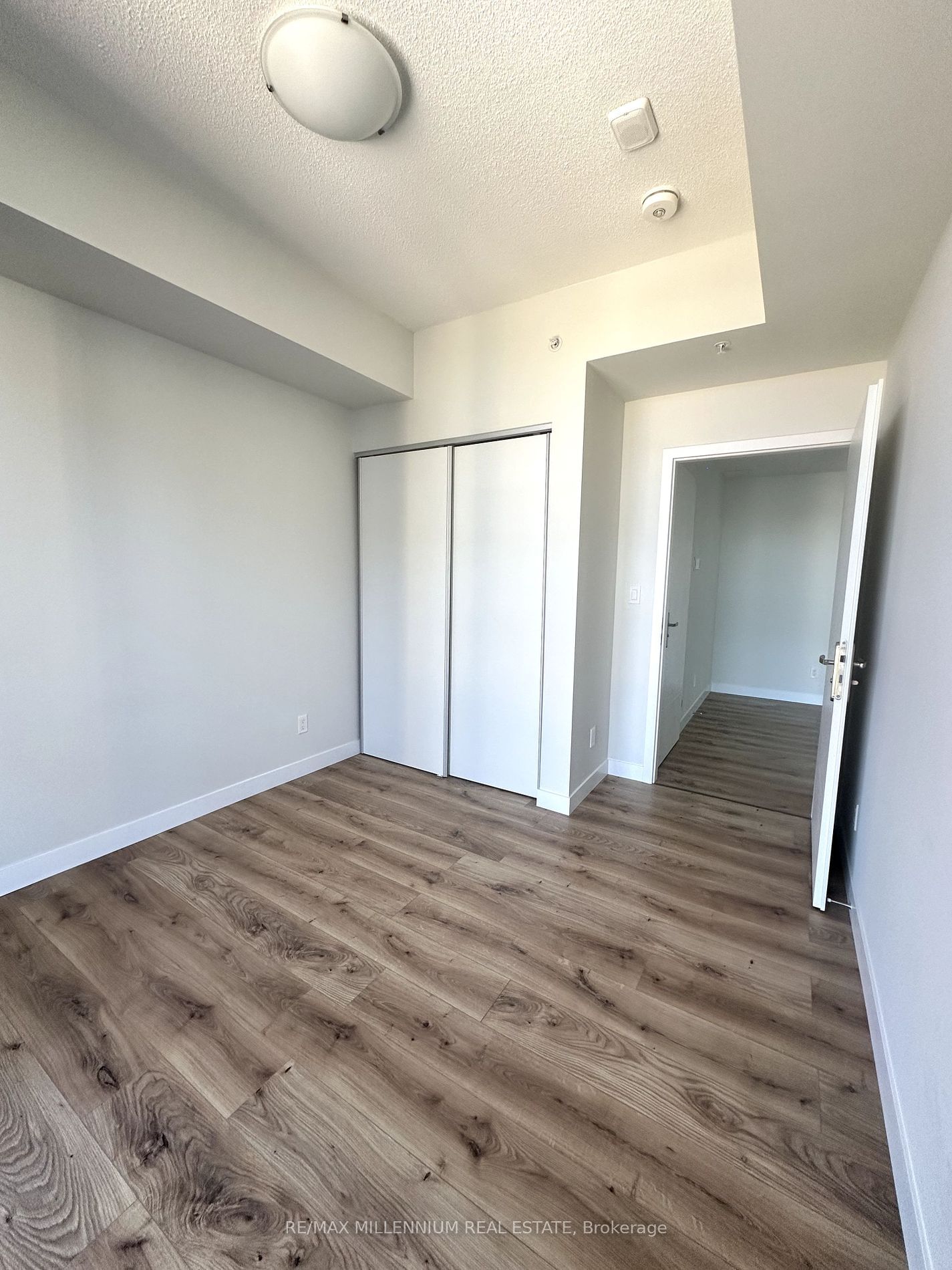 60 Frederick St, unit 1305 for rent